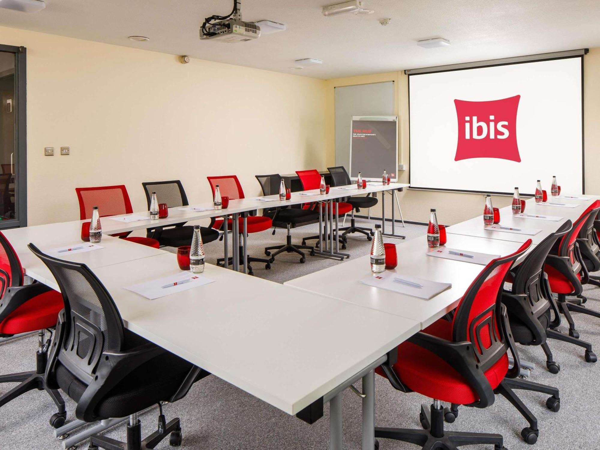 Ibis Coventry South Hotel Exterior foto